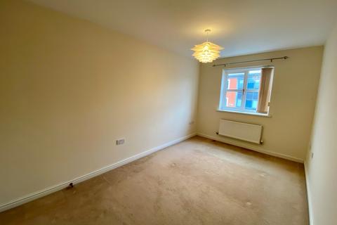 2 bedroom flat to rent, Ray Mercer Way, Kidderminster