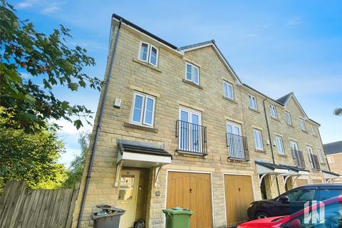 3 bedroom end of terrace house to rent, Clare Hill View, Huddersfield, HD1