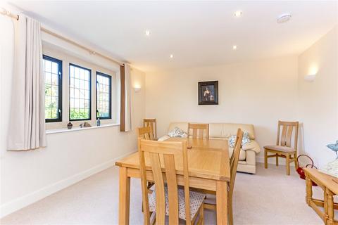 5 bedroom detached house for sale, Malleson Road, Gotherington, Cheltenham, Gloucestershire, GL52