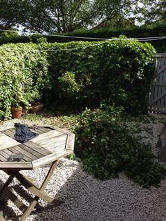 3 bedroom terraced house to rent, Bury Avenue, Whalley Range