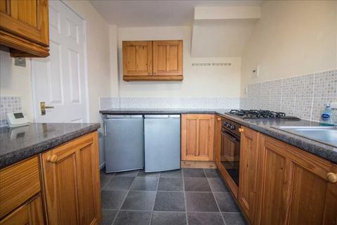 3 bedroom terraced house to rent, Shiel Gardens, Beaconhill Green, Cramlington