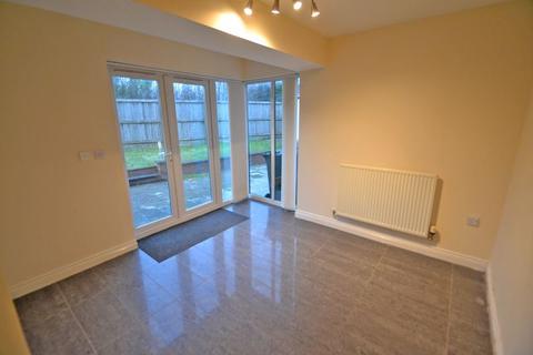 4 bedroom detached house to rent - Cloverfield, West Allotment