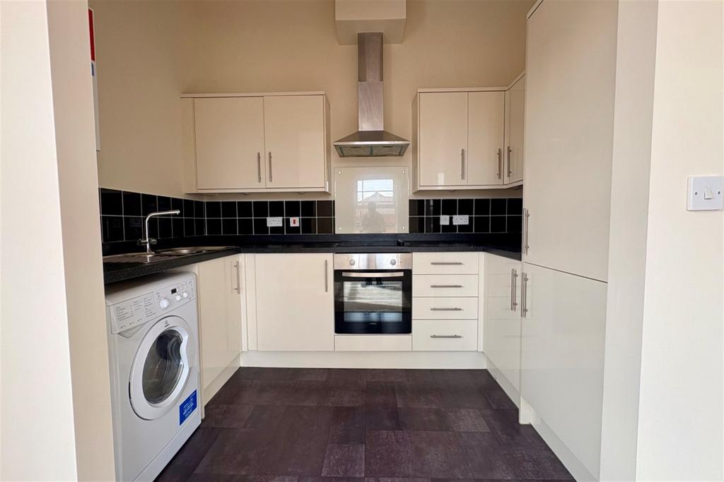 Apartment in Southampton - View 2