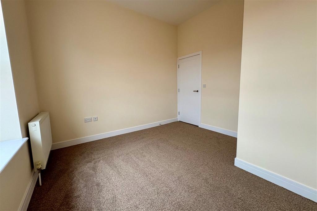 Apartment in Southampton - View 4
