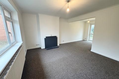 undefined, Topsham - Popular purpose built first floor flat.