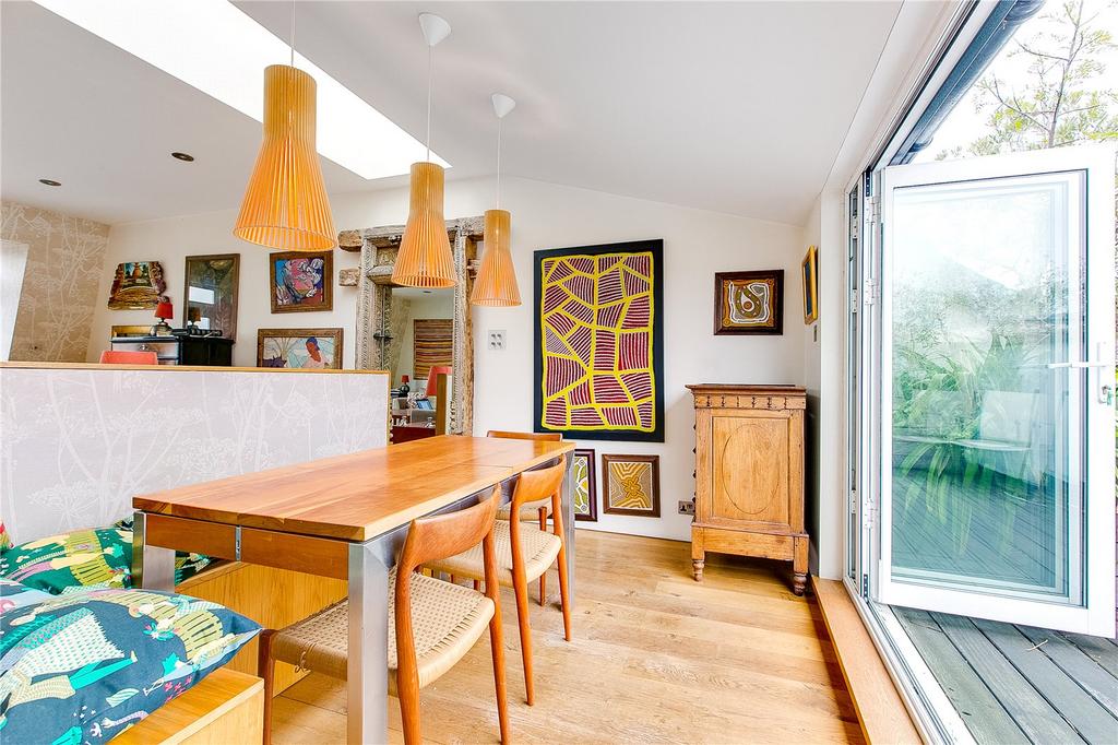 Apartment in London - View 3