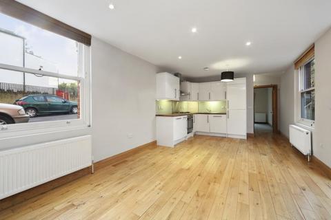 2 bedroom flat to rent, Hillfield Road, West Hampstead, NW6