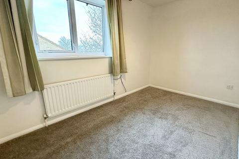 2 bedroom semi-detached house to rent, Farmers Drive, Brackley