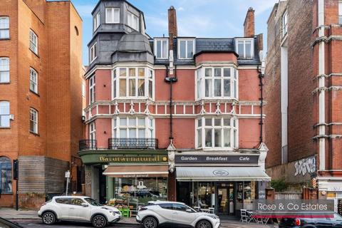 Studio to rent, Goldhurst Terrace, South Hampstead, London