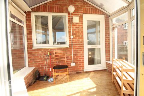 undefined, Foxburrows Avenue, Guildford