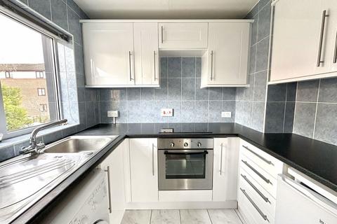 1 bedroom apartment to rent, One Bedroom Property Close to Epsom High Street