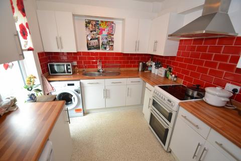 3 bedroom end of terrace house to rent, Maiden Newton