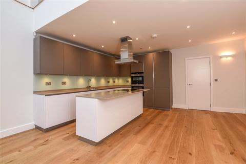 3 bedroom end of terrace house to rent, Dungarvan Avenue, Putney, London, SW15