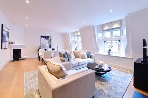 2 bedroom apartment to rent, Duke Street, Mayfair, London, W1K