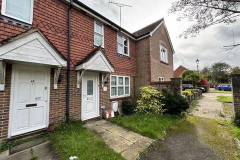 2 bedroom terraced house to rent, Wordsworth Place, Horsham