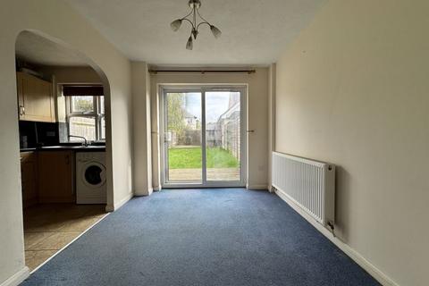 2 bedroom terraced house to rent, Wordsworth Place, Horsham