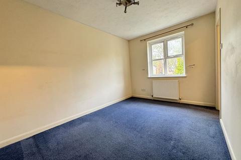 2 bedroom terraced house to rent, Wordsworth Place, Horsham