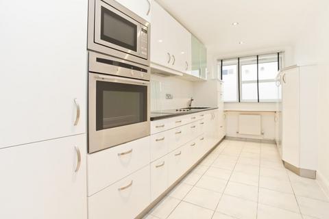 2 bedroom flat to rent, Broughton Avenue, Finchley Central, N3