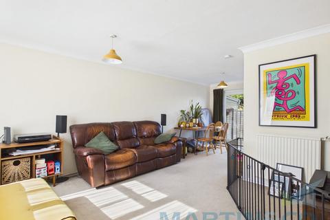 undefined, Dunstall Farm Road,