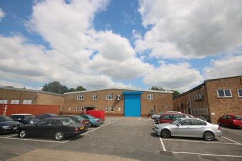 Industrial unit to rent - Unit 2, Milford Trading Estate, Blakey Road, Salisbury, SP1 2UD