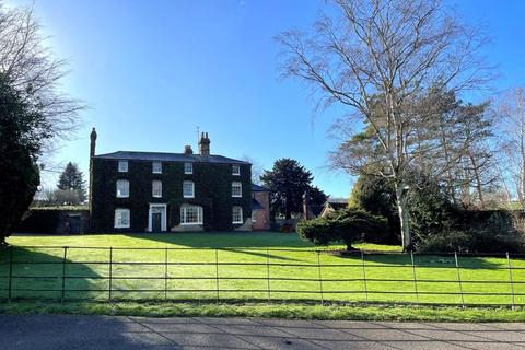 8 bedroom country house to rent - Tutsham Farm, West Farleigh