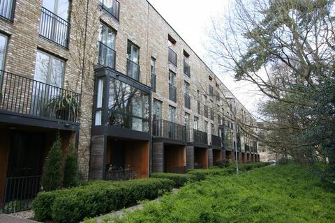 undefined, Aberdeen Avenue, Cambridge
