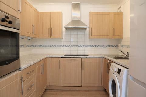 1 bedroom apartment to rent, Oakhill Lodge, Reedham Drive, Purley