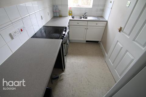 undefined, Lovegrove Drive, SLOUGH