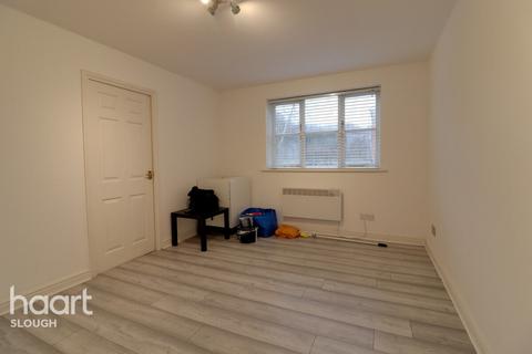 1 bedroom apartment to rent, Lovegrove Drive, SLOUGH