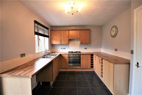 3 bedroom semi-detached house to rent, Alison Drive, Sheffield, S26 4RP