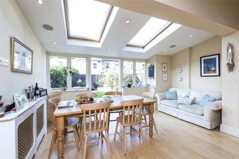 undefined, Burntwood Lane, Wandsworth, London, SW17