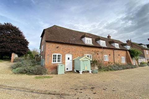 3 bedroom property to rent, Overton, Hampshire