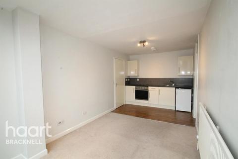 1 bedroom flat to rent, Great Hollands, Bracknell RG12