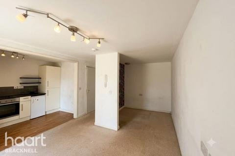 1 bedroom apartment to rent, Great Hollands Square, Bracknell