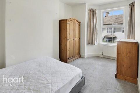 1 bedroom in a house share to rent, Foster Hill Road, Bedford