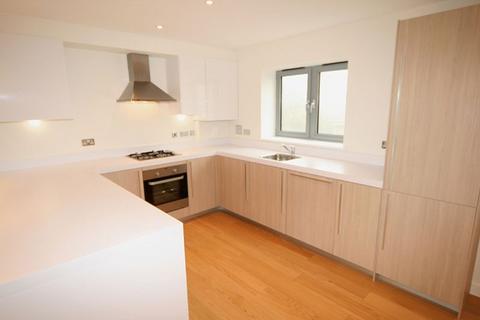 2 bedroom apartment for sale, Mitchley Hill, Sanderstead, Surrey
