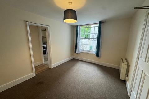 1 bedroom ground floor flat to rent, Exeter City Centre - Ground floor flat for single occupancy