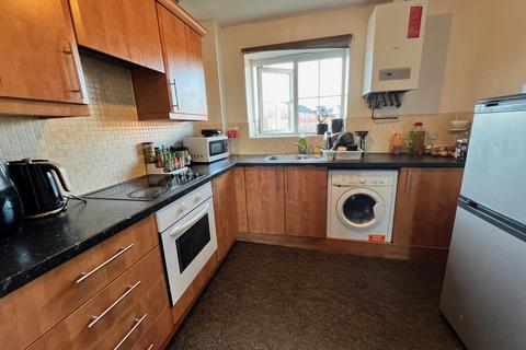 2 bedroom apartment to rent, Walker Road, Walsall WS3