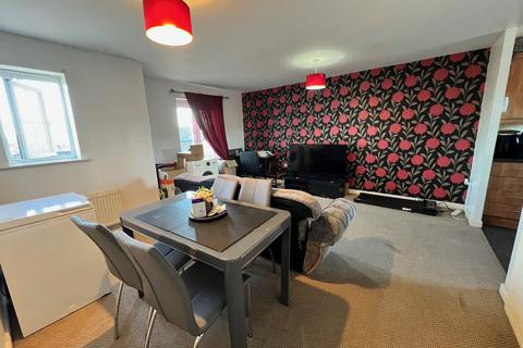 2 bedroom apartment to rent, Walker Road, Walsall WS3