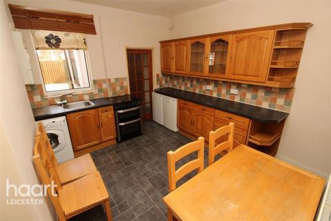 2 bedroom terraced house to rent, Balfour Street, Leicester