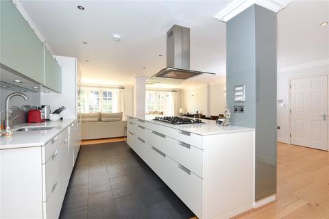 3 bedroom apartment to rent, King Stable Street, Eton, Windsor, Berkshire, SL4