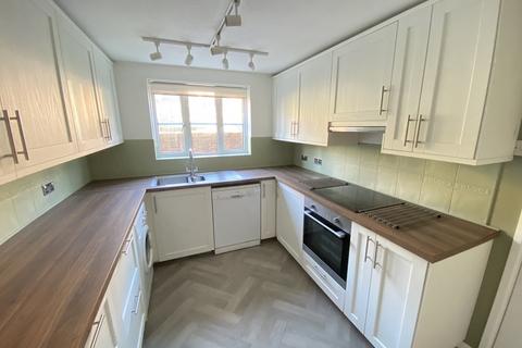 3 bedroom end of terrace house to rent, Coleridge Crescent, Killay, Swansea, SA2