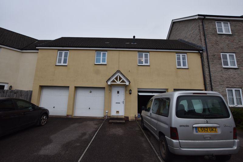 Donn Gardens, Bideford 2 bed apartment £750 pcm (£173 pw)