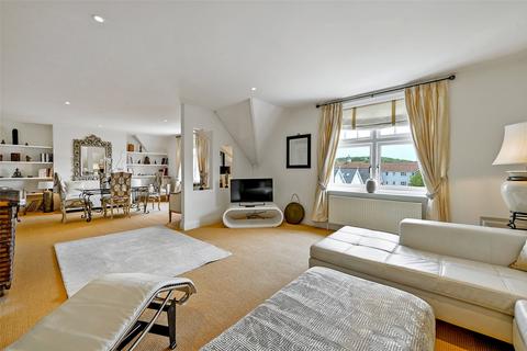 undefined, Royal Mansions, Station Road, Henley-on-Thames, Oxfordshire, RG9