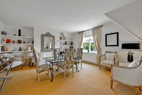 undefined, Royal Mansions, Station Road, Henley-on-Thames, Oxfordshire, RG9