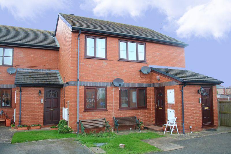 Rhyl Road, Rhuddlan 2 bed flat £95,000