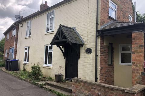 2 bedroom semi-detached house to rent, Whilton