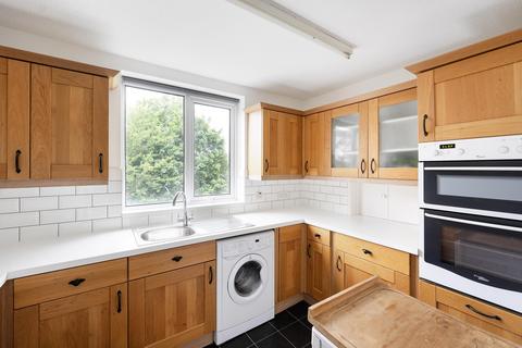2 bedroom flat to rent, Westonian Court, Glenavon Park, BS9