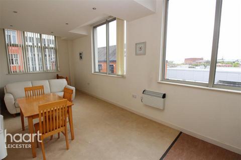 2 bedroom apartment to rent, Wimbledon Street, Leicester