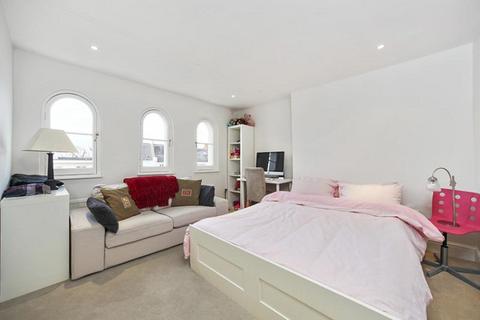 3 bedroom penthouse to rent, Lansdowne Road, Notting Hill, W11